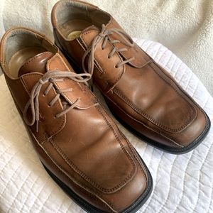 DOCKERS Perspective Men’s brown leather Oxfords, US 10.5M Good condition